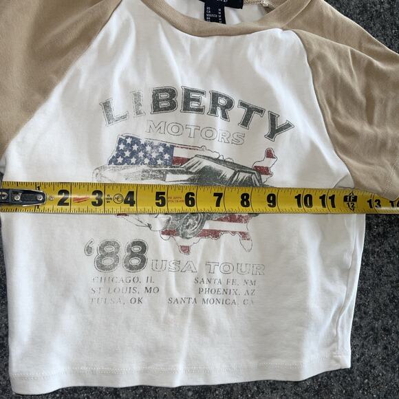 Forever 21 cropped raglan tee, 'Liberty Motors '88' graphic. Size M, white/tan, - Picture 6 of 7